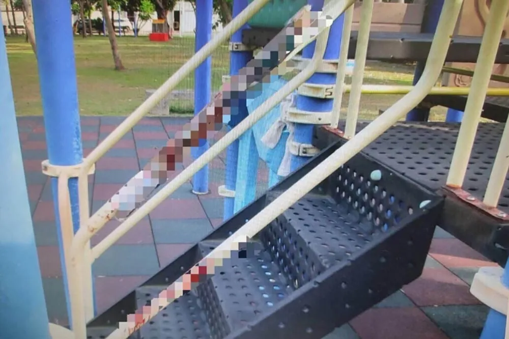 驚悚！公園溜滑梯扶手綁滴血西瓜刀　5歲童嬉戲遭割傷