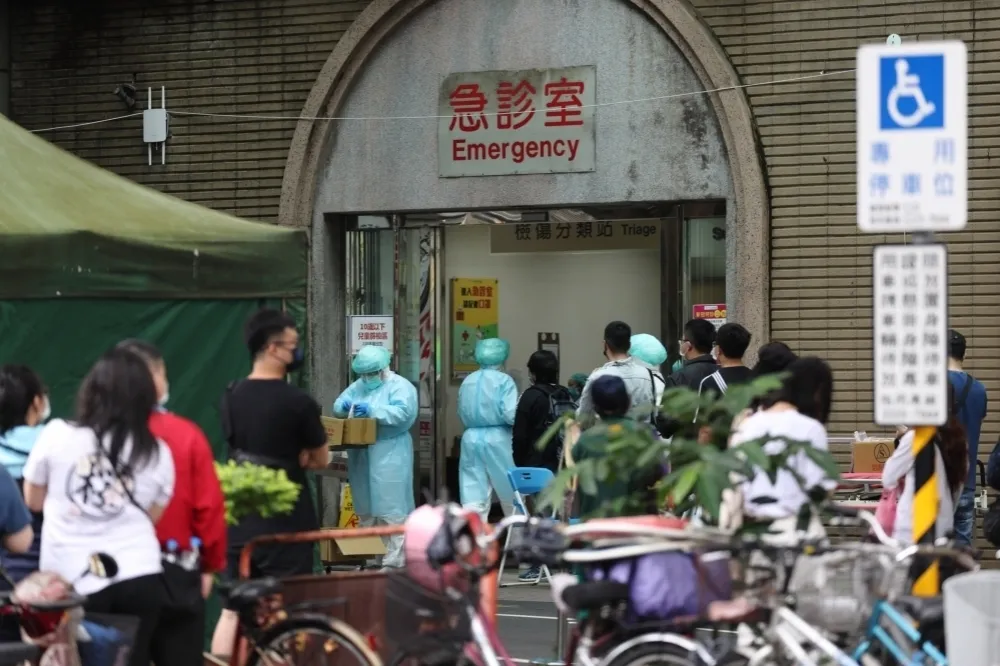 中央曝致死率比鄰國低　柯文哲：會死的還沒死