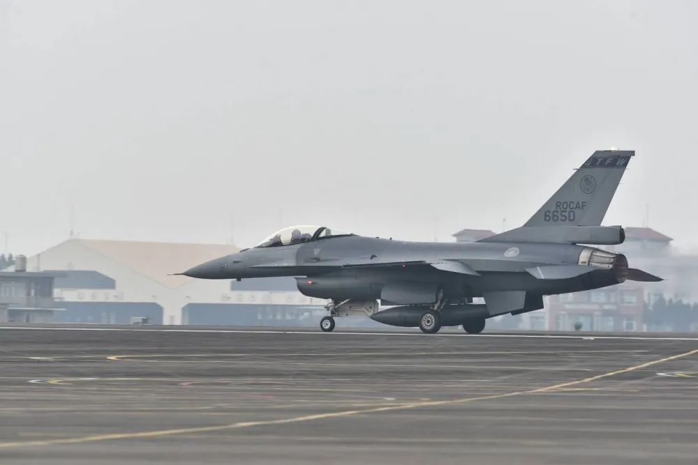 台灣F-16A戰機迫降夏威夷　天價維修費由「它」買單