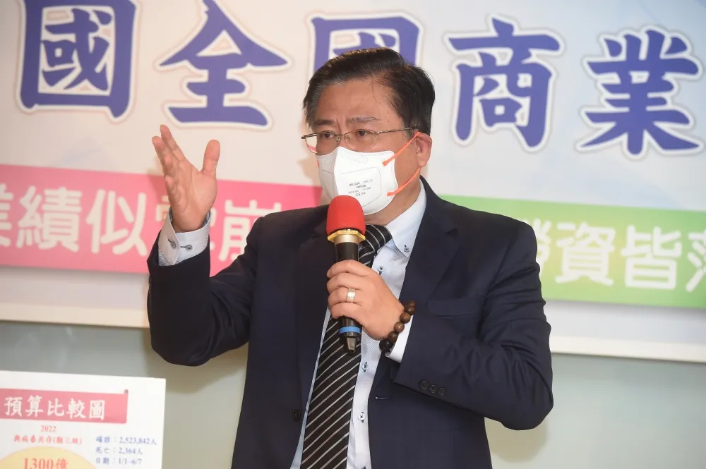 產業受創影響持續衰退　商總理事長籲政府應「先紓困再振興」