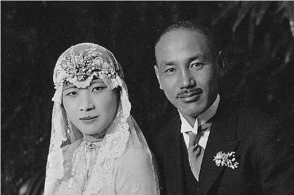 投書：老蔣夫婦都是表裡不一的人