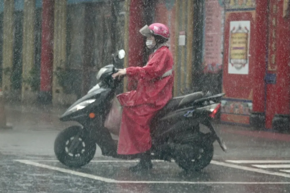 最後一波梅雨報到　午後雨勢將更明顯、下周天氣才轉穩定
