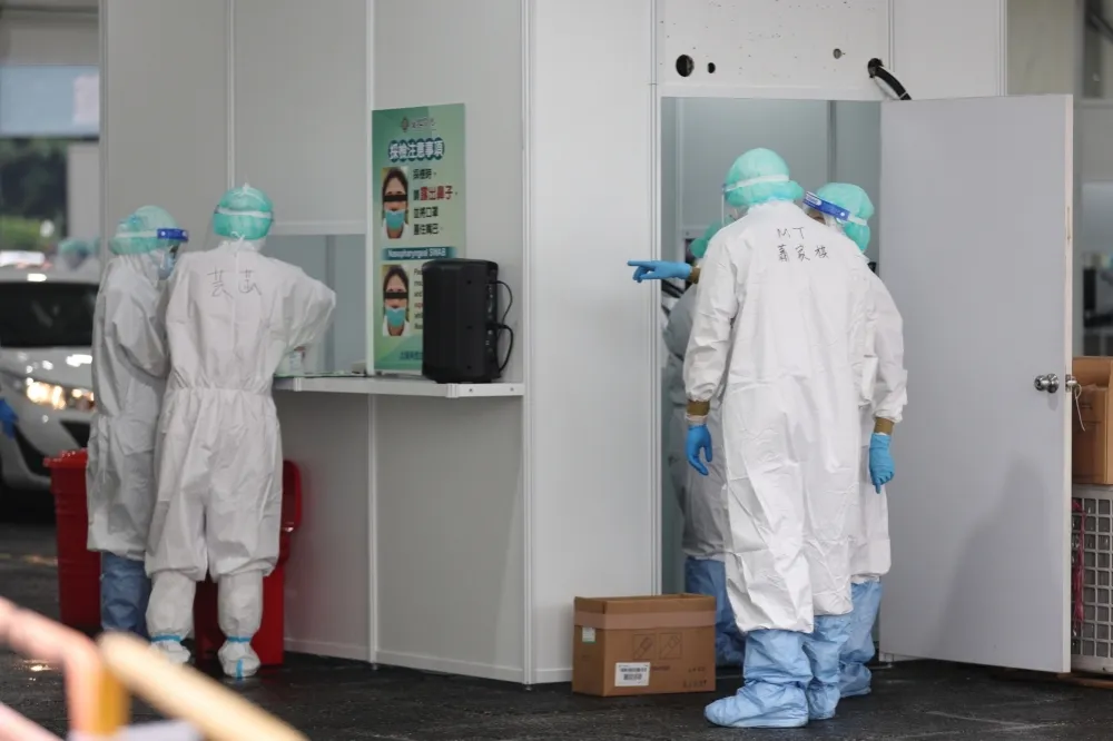 2男染疫解隔後死亡　邱淑媞：台灣恐已出現成人MIS-A