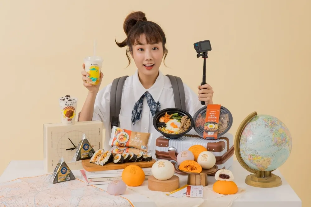 全家與「韓勾ㄟ金針菇」再度聯名 9 款金家ㄟ美食重磅登場　新口味「全州風味拌飯大飯糰」、「香蕉牛奶冰沙」必吃
