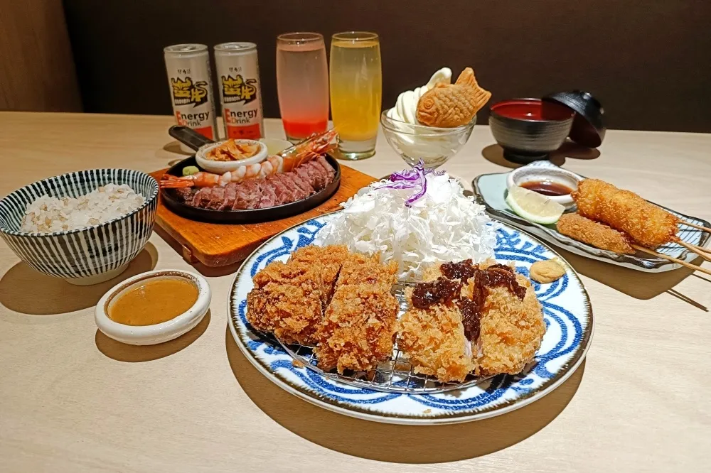 六月底前送鯛魚燒！京都勝牛「蒲燒雙醬鰻魚系列」夏季限定上桌　聯手「保力達蠻牛」打造元氣飲品