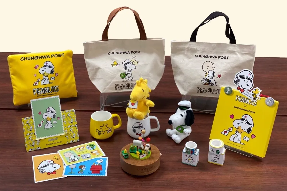 史努比化身郵差！中華郵政推 SNOOPY 聯名周邊　小郵車、旅行袋可愛必收藏