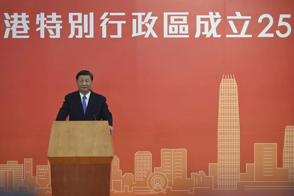 習近平抵香港先讚一國兩制　本地和外媒10多名記者申請採訪遭拒