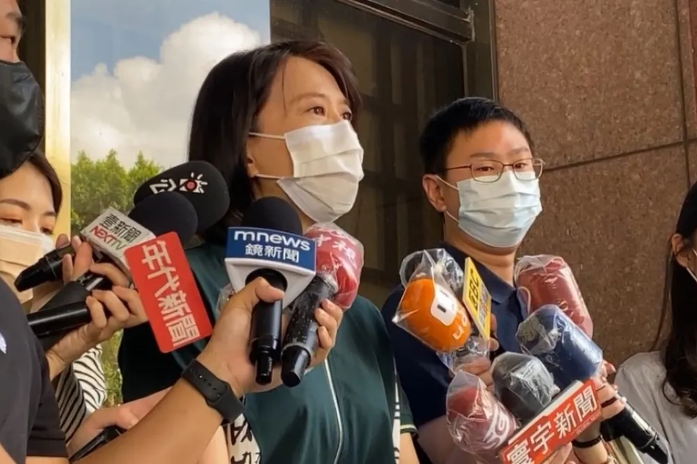 【論文抄襲風暴】王鴻薇回擊！反控林智堅誣告　轟竹科管理局放任