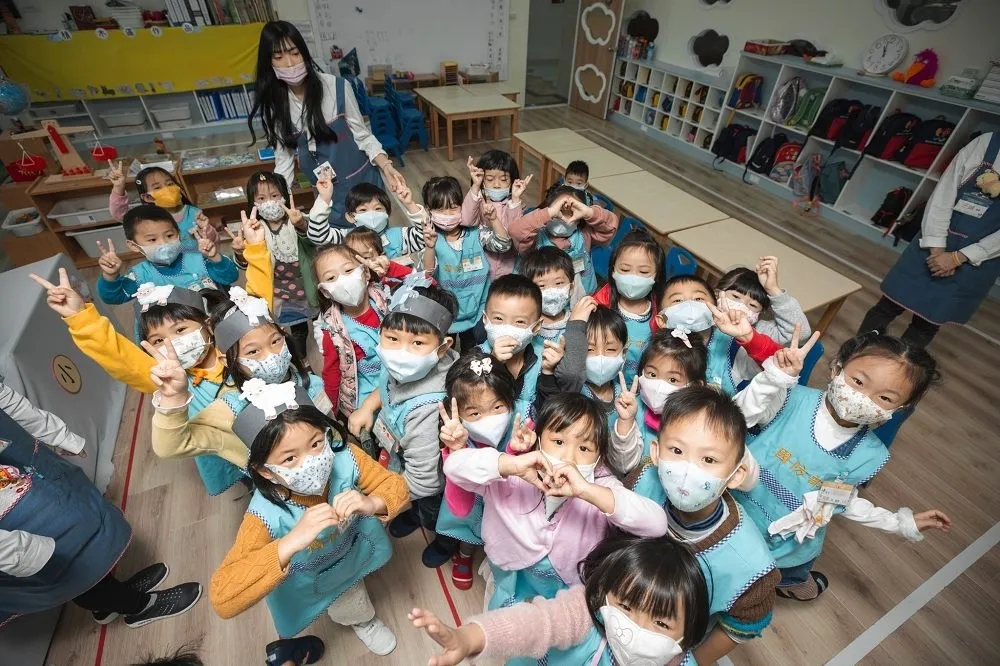 育兒津貼加碼！8月起每月最高可領7千　申請金額、資格2圖卡看懂　