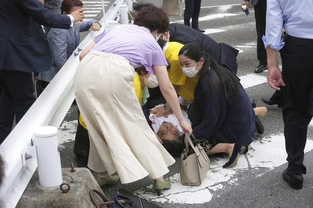 前日本首相安倍晉三中彈情況危急　岸田：醫生正全力搶救