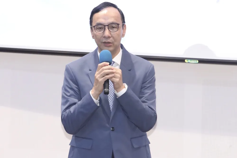 安倍中彈震驚國際政壇　朱立倫：祝他順利脫險