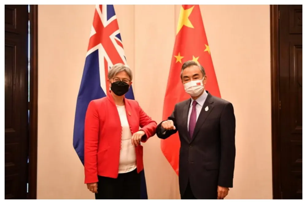 王毅籲澳洲視中國為夥伴而非對手　澳外長：要求北京解除對澳貿易障礙