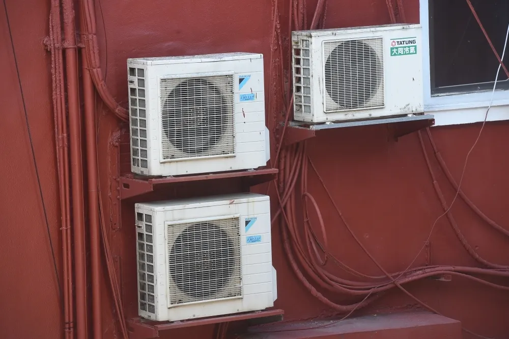又熱又黏沒冷氣怎活？　網友揭「1神物」不貴又省電、涼到靠北