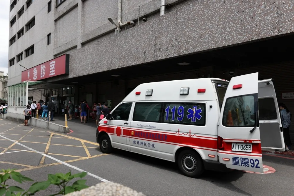 【死亡+89】已打3劑疫苗！40多歲婦女睡夢中身亡　送醫後才知得新冠　