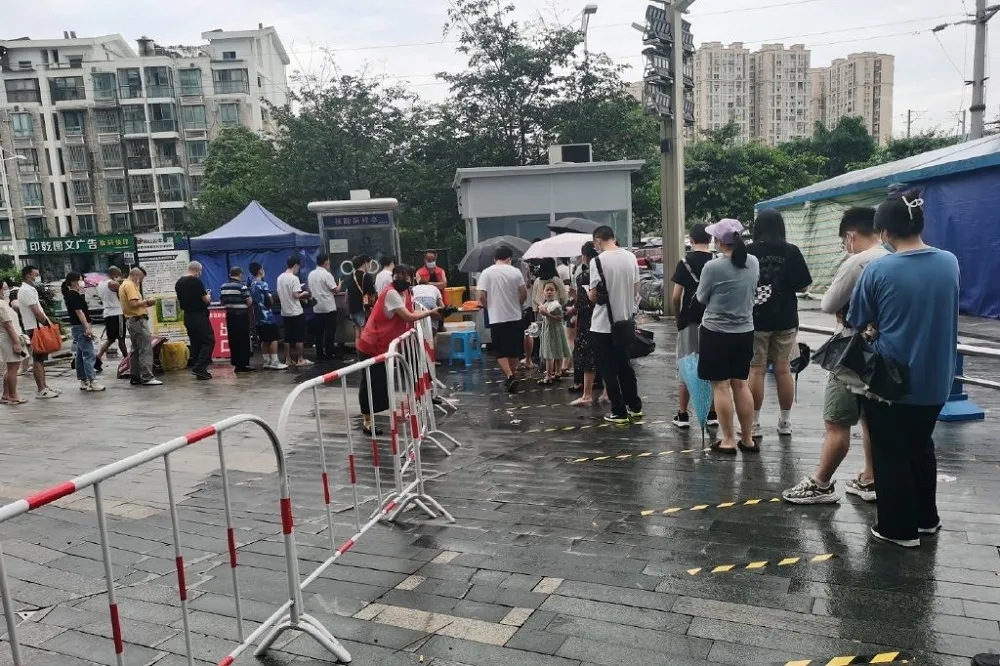 成都出現中國首見新變種病毒　即起封控7天