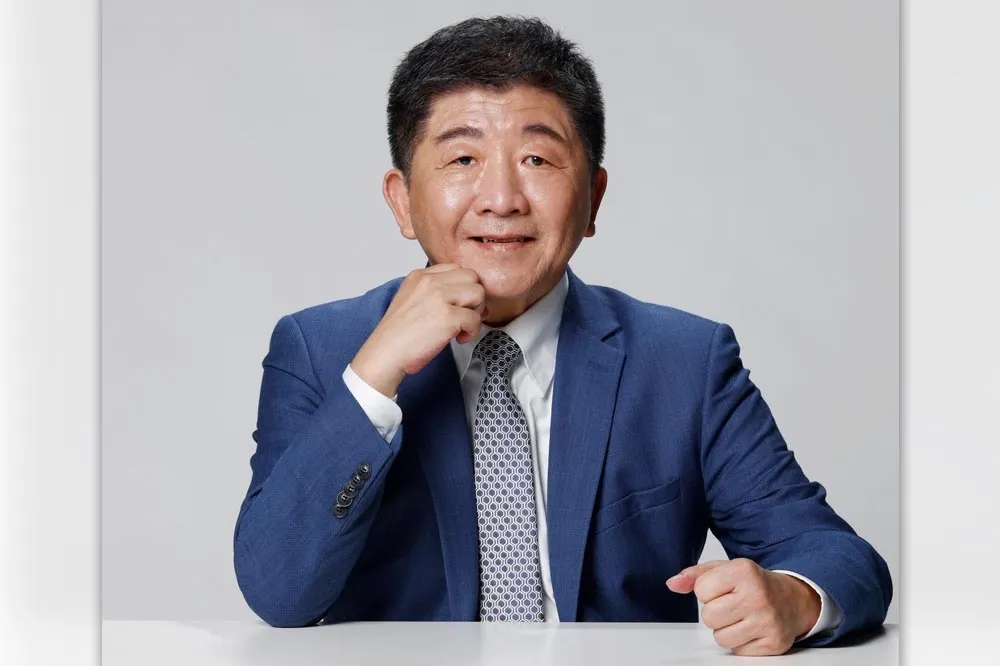 陳時中最新「台北大叔」形象照曝光　1小時吸2萬個「讚」