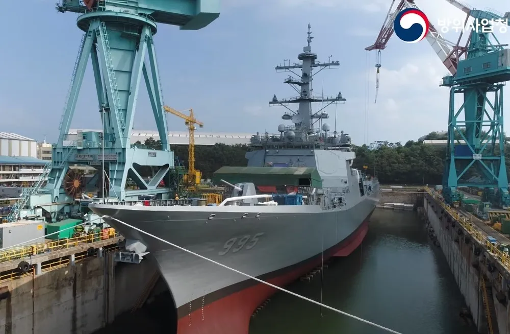南韓「正祖大王號」神盾驅逐艦下水　強化飛彈防禦能力