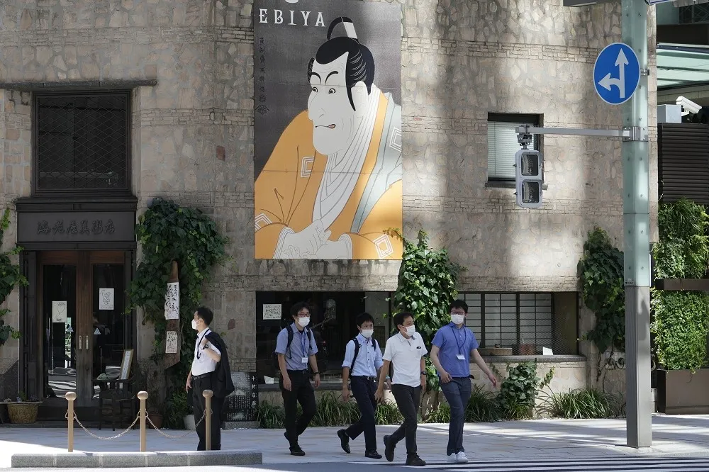 日本染疫居家療養人數破100萬大關　專家估8月上旬為疫情高峰