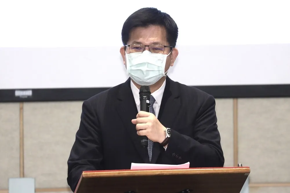林佳龍批藍營縣市長愛落跑選總統　質問侯友宜「敢不敢承諾做滿4年」