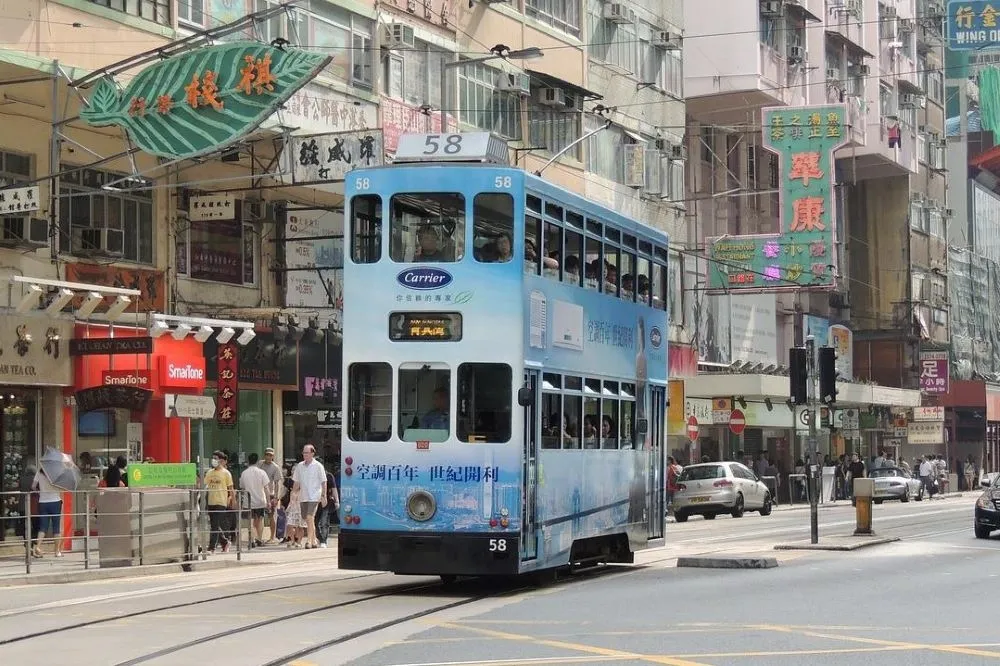 暫緩香港專業工作人才來台取得身分證　內政部擬給長期居留