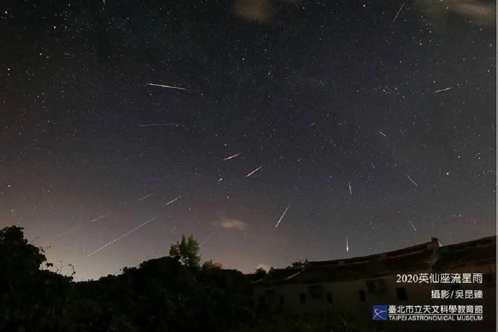 天文迷看過來！英仙座流星雨下周報到　每小時超過100顆流星超震撼