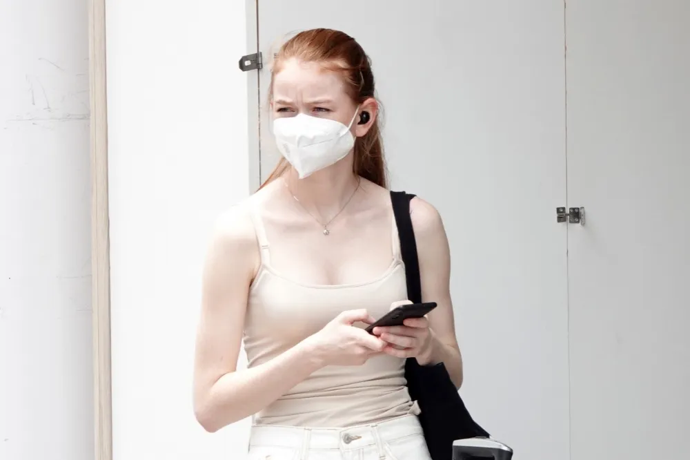 口罩不鬆綁！夏天「4大NG戴罩」　再熱也要戴好戴滿