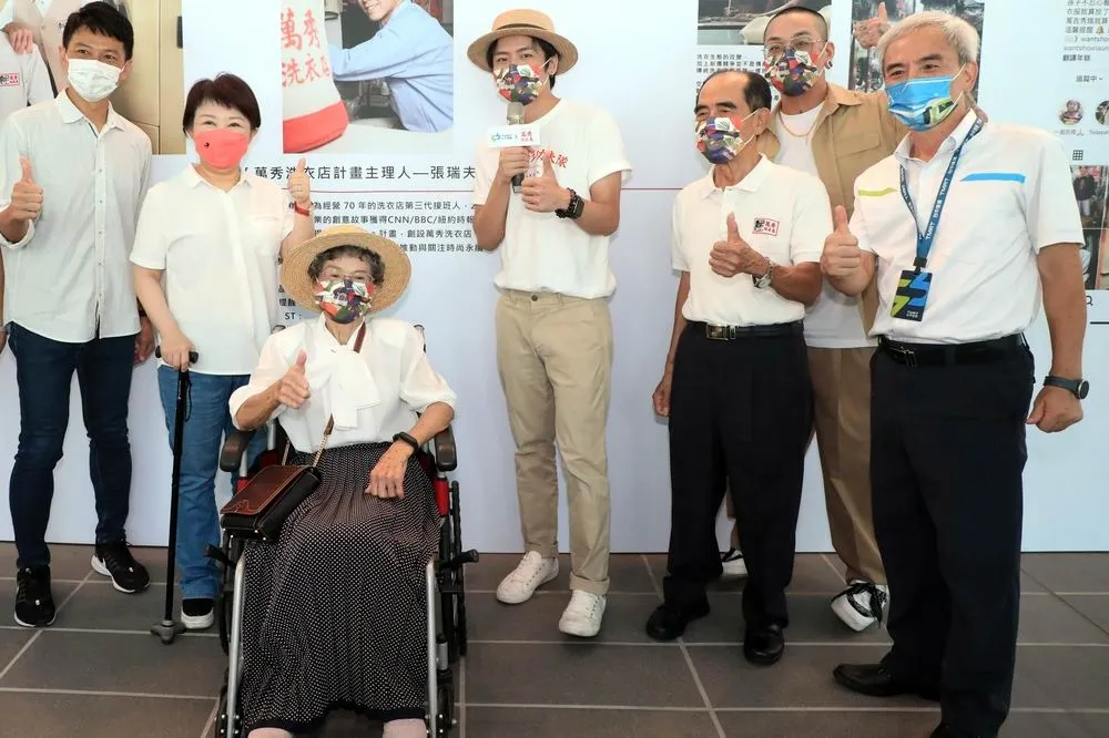 中捷綠線搭配綠色情人節　推出萬秀限定站邀大家「愛環保」