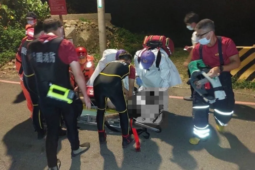 桃園宮廟放水燈傳落水意外　3人溺斃1命危