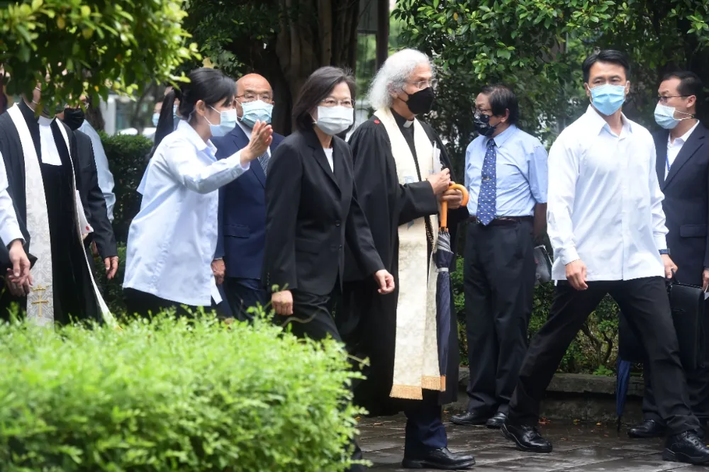 出席彭明敏百歲紀念活動　蔡英文：台灣主權尊嚴交給我們守護