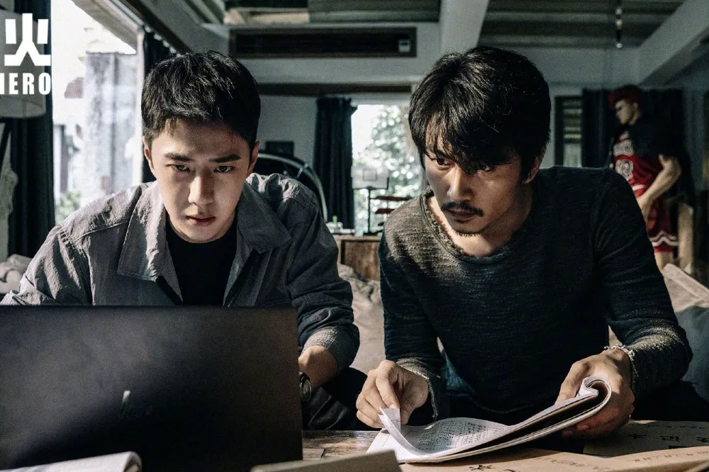 王一博《冰雨火》攜手陳曉緝毒面癱拖垮全劇　導演認了他非男一首選