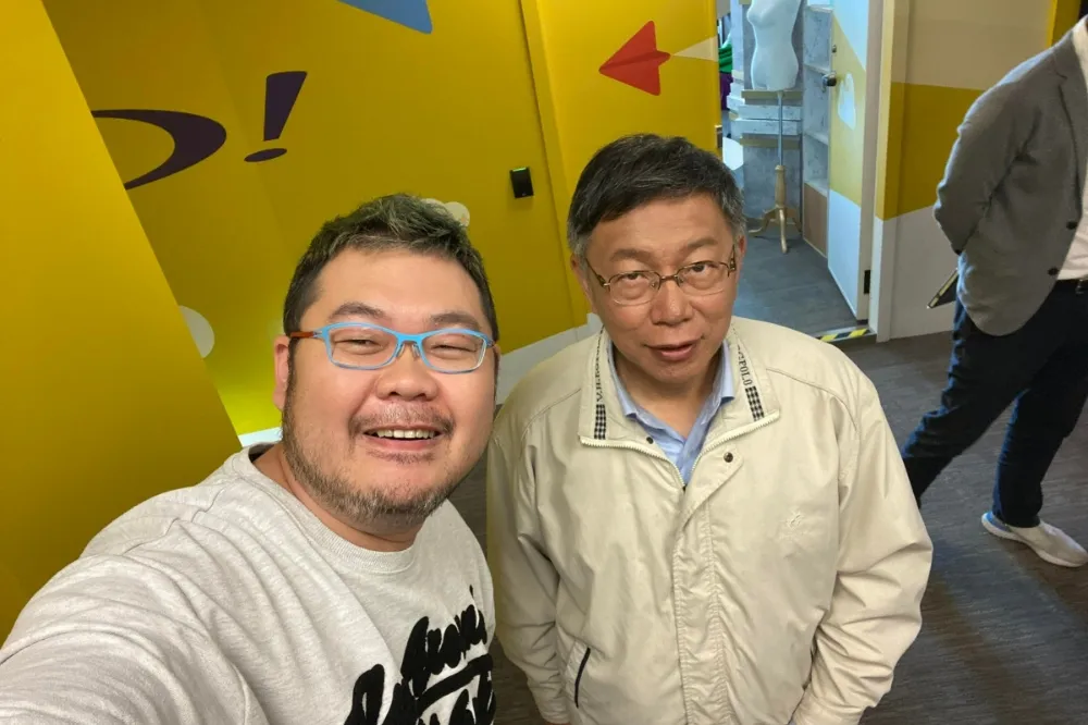 「你知道我爸媽是誰嗎」金句惹議　四叉貓再爆：富三代實習生抄襲英文影評