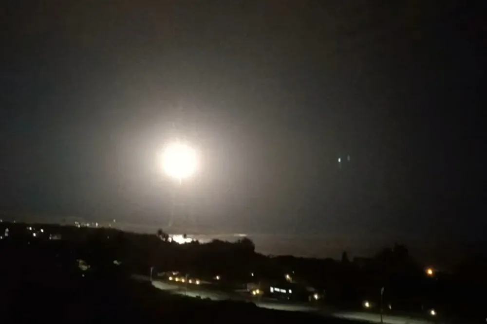 中科院今晚成功射發無限高飛彈　中國飛彈驅逐艦避開警戒區