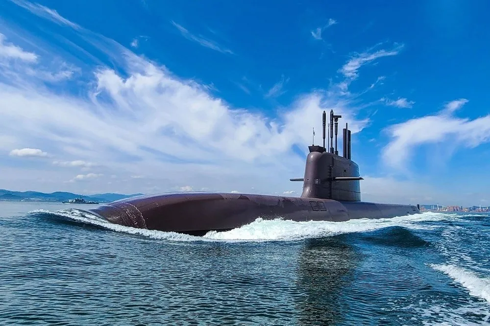 南韓首艘3千噸級潛艦「島山安昌浩號」　已搭載潛射飛彈展開巡弋任務