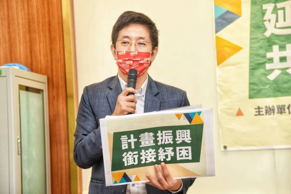 蔡適應遭質疑介入水公司標案　國民黨再曝：左右手轉任吳驊珈競辦主任