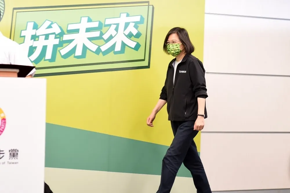 林濁水專欄：蔡英文聲望為何重挫？論文事件背後的價值問題