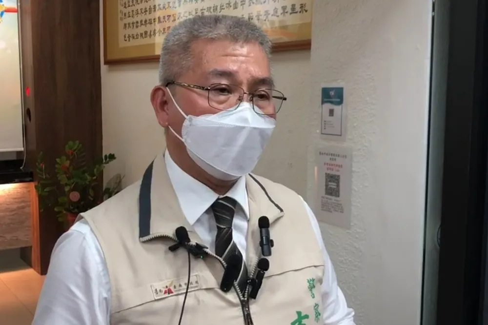 台南警開13槍轟雙刀男　方仰寧肯定：獎勵記功1次