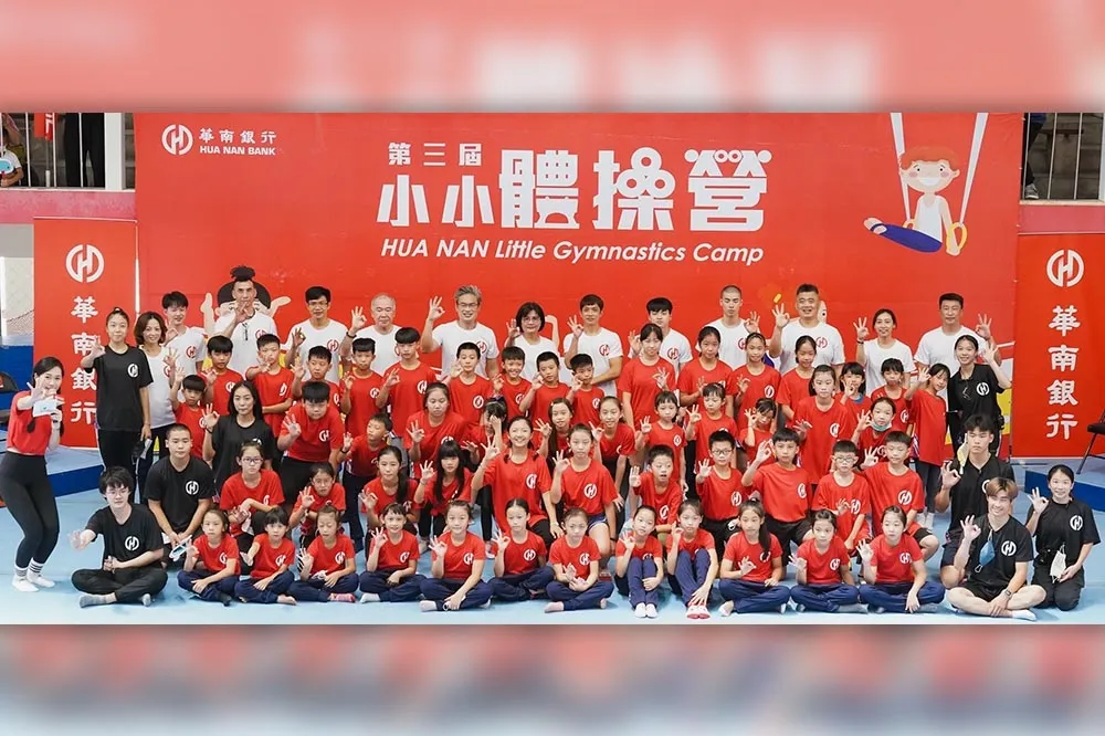 華南小小體操營在台中　運動局長：感謝企業扎根培育體操人才