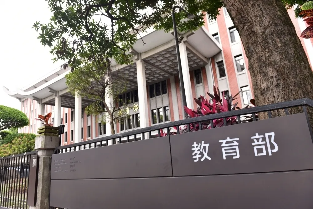投書：「廢除早自習」讓18歲公民權修憲的反對派現形