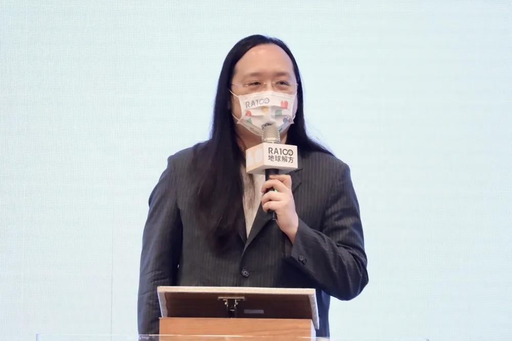 數位發展部長唐鳳才剛上任　今天驚傳確診