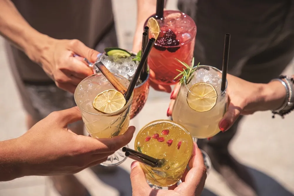 炎炎夏日來杯無酒精調酒！寒居酒店「BeGood」餐廳調酒師教你兩款簡易調酒酒譜