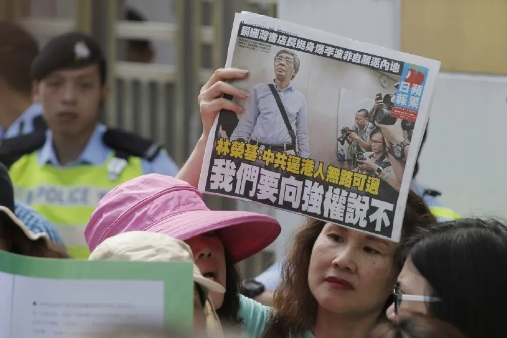 李怡回憶錄：銅鑼灣書店的詭譎故事