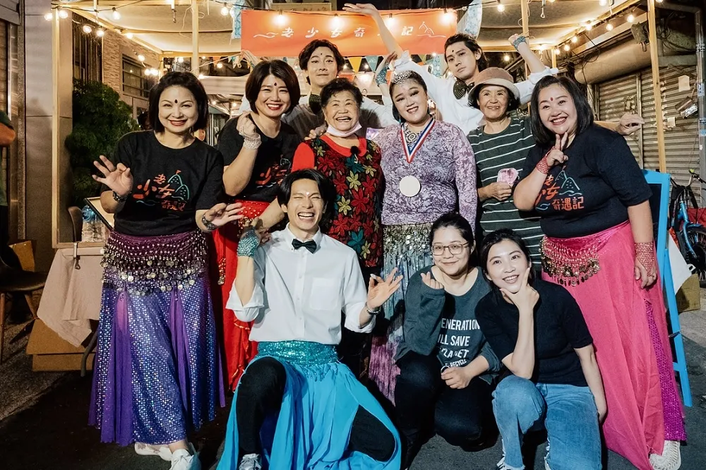 楊貴媚《老少女奇遇記》最終回挑戰百人辦桌　李玉璽、姚淳耀當小幫手卻意外見血