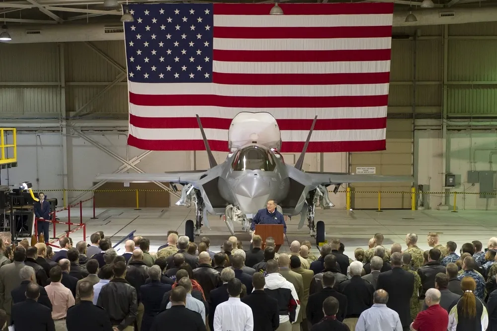 F-35戰機渦輪泵內磁鐵用中國零件　美國防部下令暫停出貨
