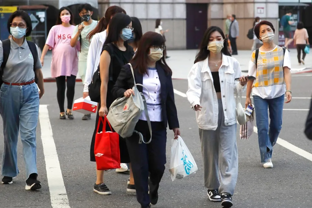 病毒讓大腦產生自殺念頭？　科學家警告長新冠隱藏的憂鬱危機