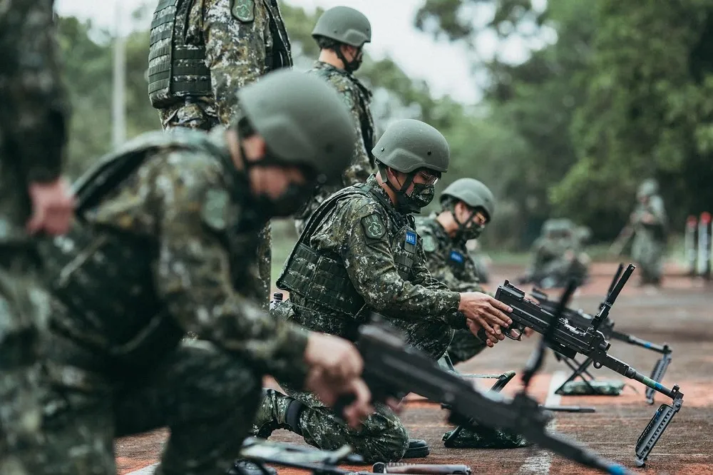 義務役期延長計劃倒數！由洪仲丘案陸軍前少將沈威志規畫執行　出任「專案計劃管制室」主任