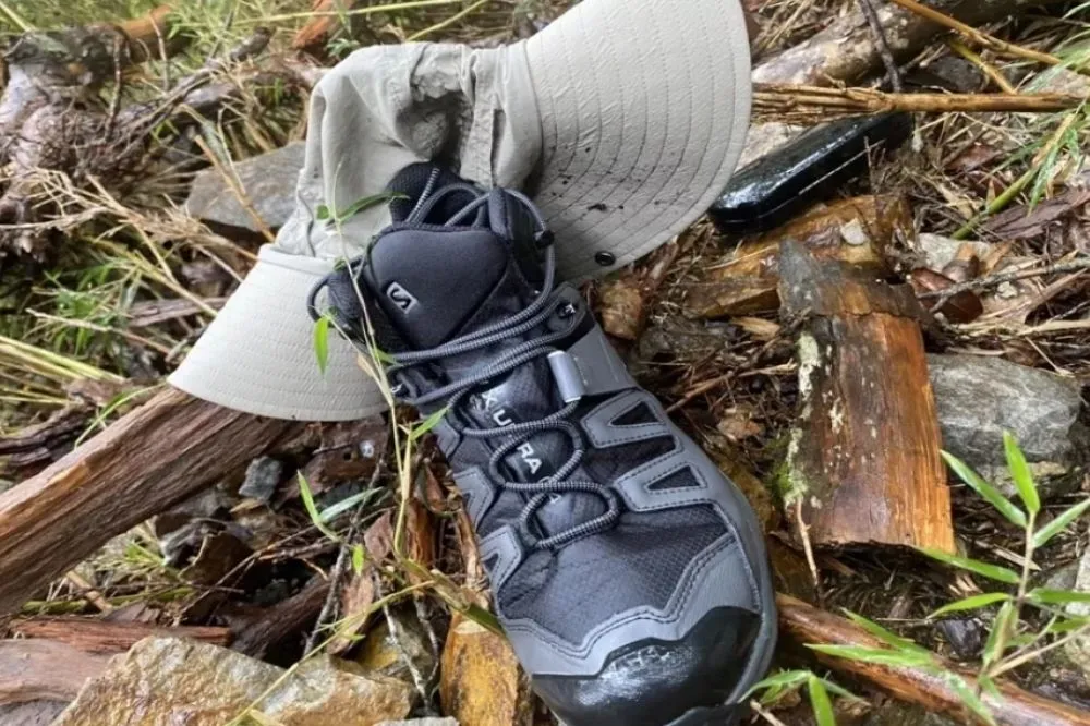曾辦鄭捷案法官陳伯均登山失聯50小時　搜救員又找到登山鞋、帽　