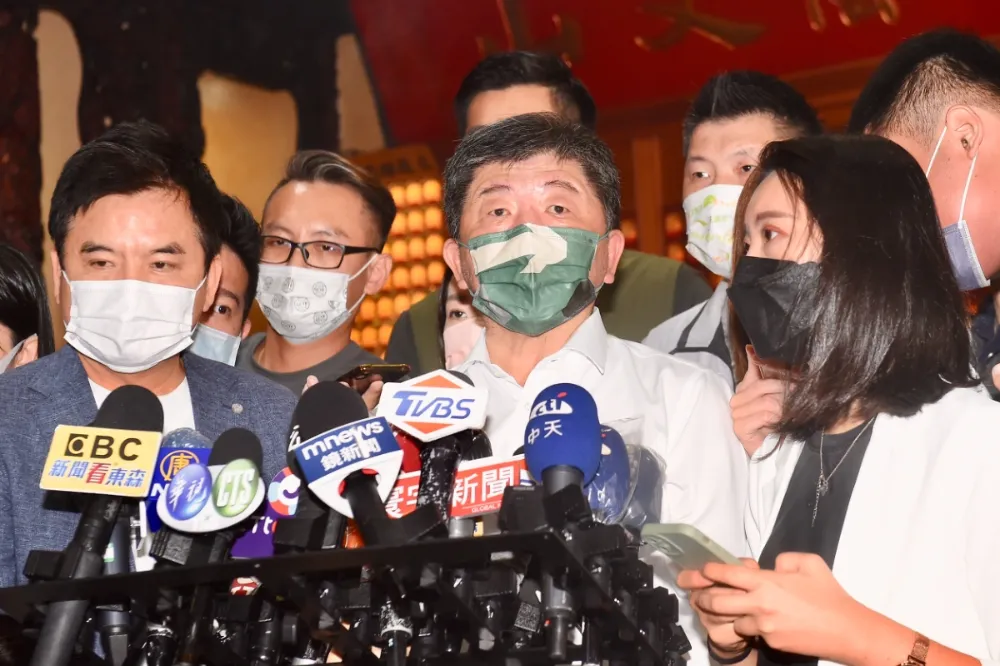 阻擋疫苗挨轟是雙面人　陳時中反擊：蔣萬安才是前後說法不一的人