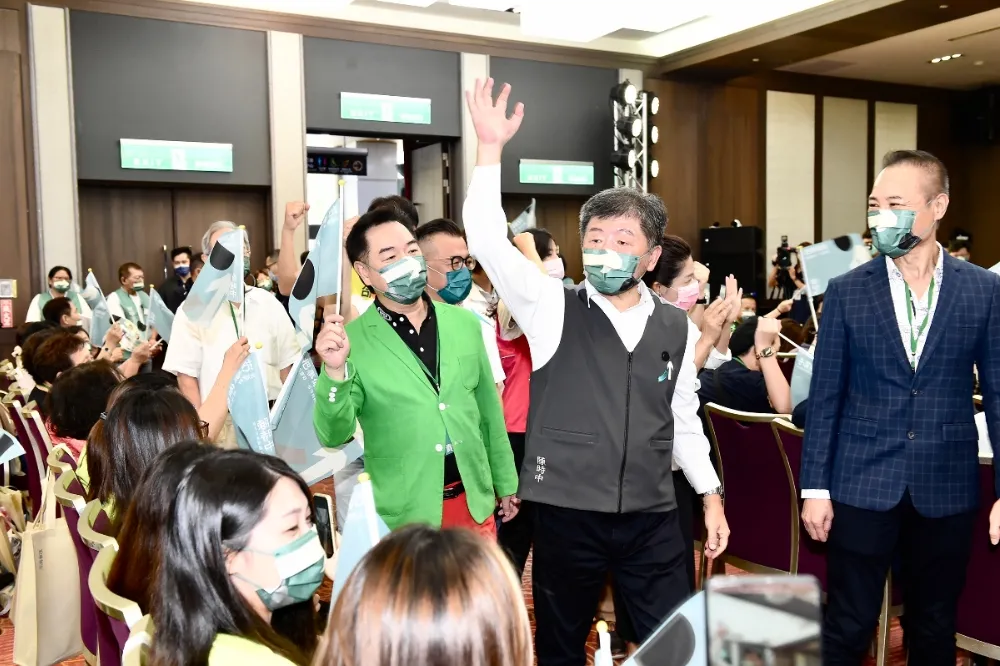 【贏得多數支持】陳時中發豪語拚得票率逾50%   「不要三腳督，目標就是要過半！」