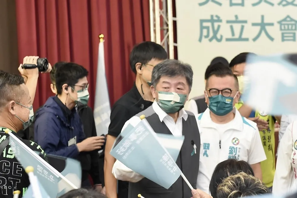 陳時中拋「勞工三箭」　尋職交通補貼加碼最長3個月