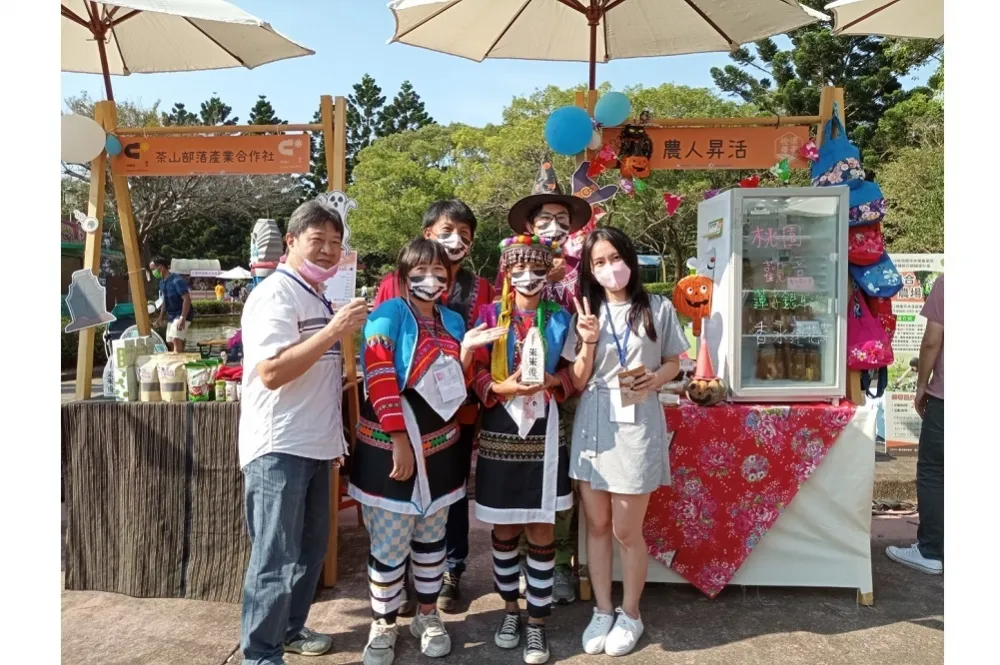桃園嘉義好農跨域奇幻交流　尚鮮農產六福村萬聖市集重磅登場